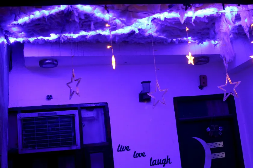 Cozy Rooftop Retreat in Central Delhi(PvtEntrance) - Image 1