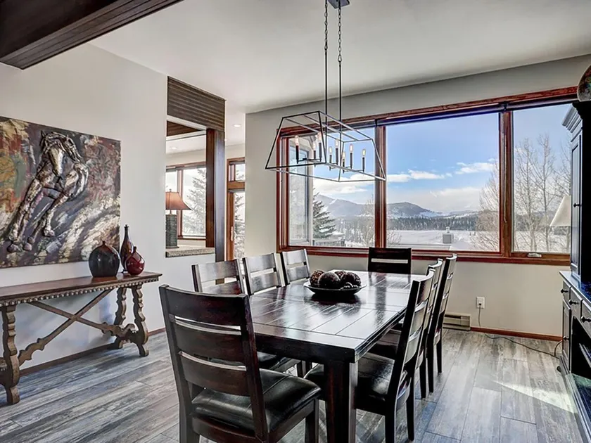 Uncover your Zen moments with the panoramic views - Image 1