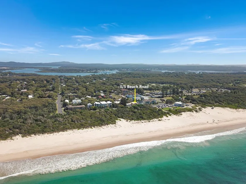 Beach Road Bliss - Image 1
