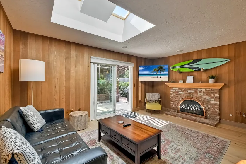 Hot Tub | Fire Pit | BBQ | Walk To Beach | AC - Image 1