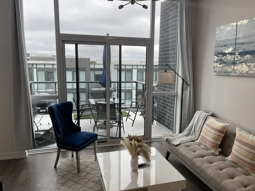 Penthouse Suite! Pool + Hot Tub - Image 1