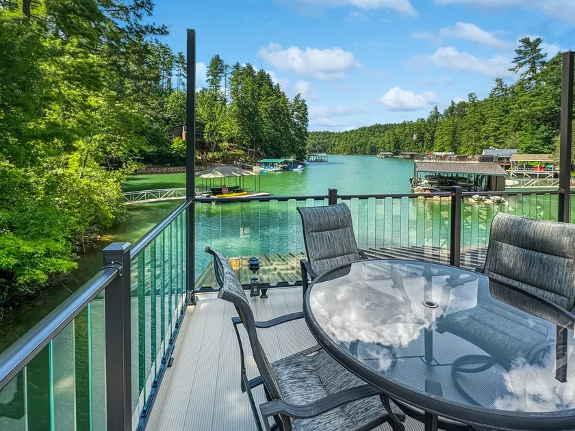 Waterfallin' 4 the Lake - Lakefront Private Dock with Slip Hot Tub - Image 1