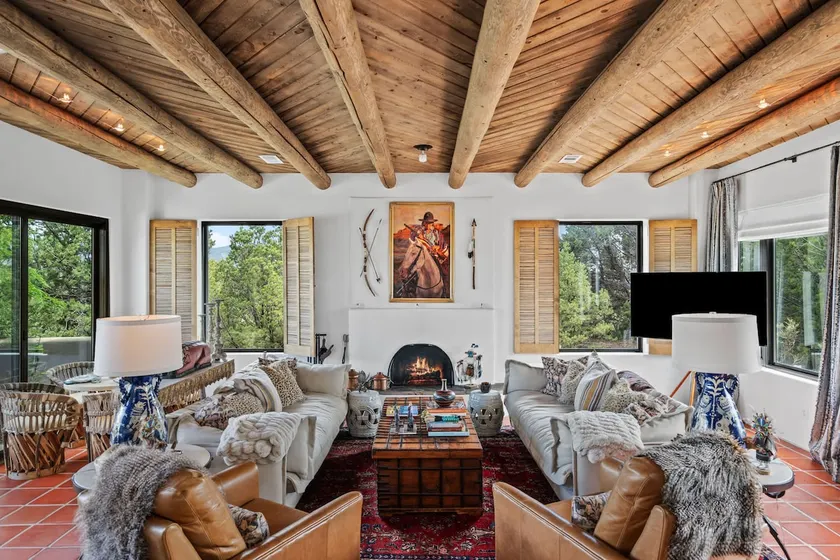 Stunning Views, Southwestern Elegance - Image 1