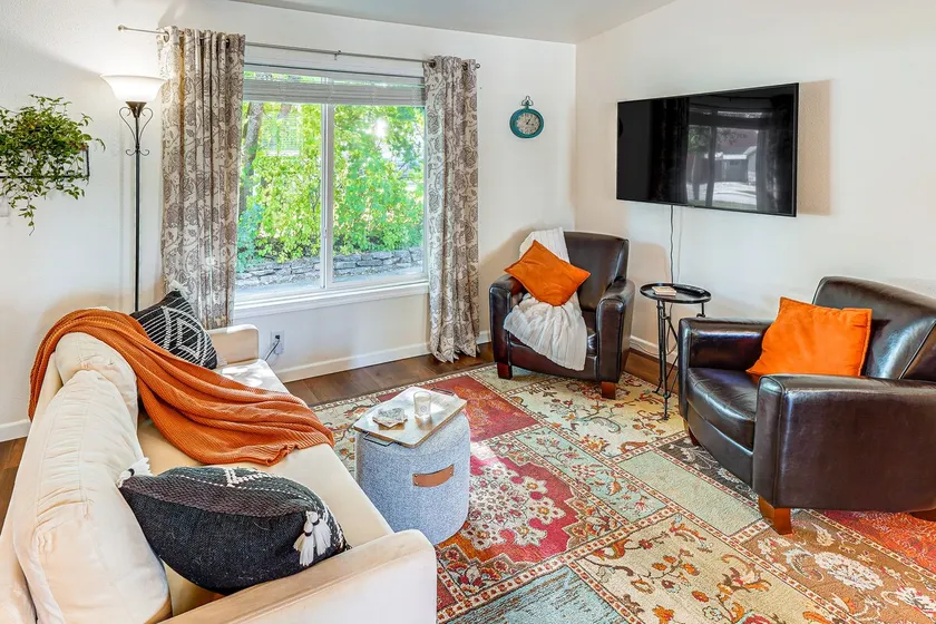1 Mi to Tubbs Hill & Lake: Midtown Home w/ Yard! - Image 1