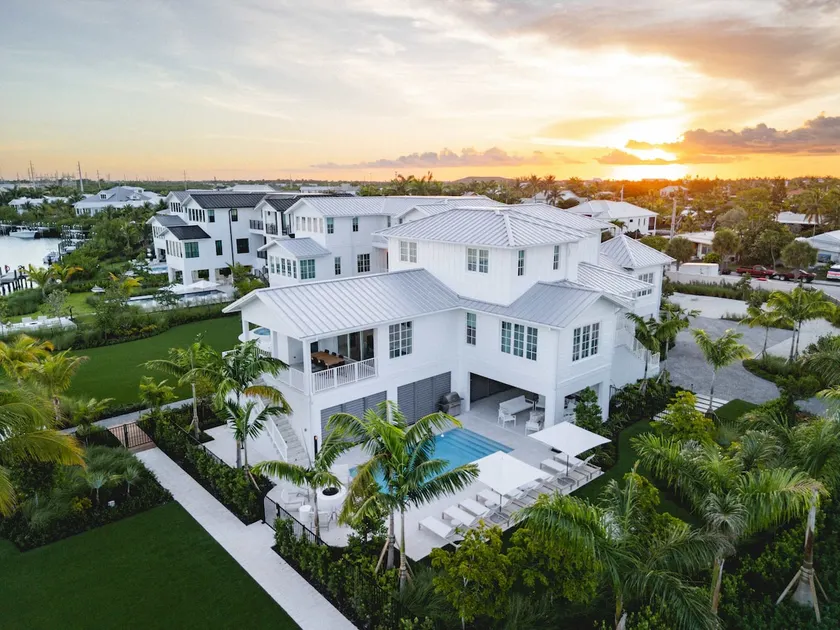 The Joyrise House at Solaire Lunara Bay - Image 1