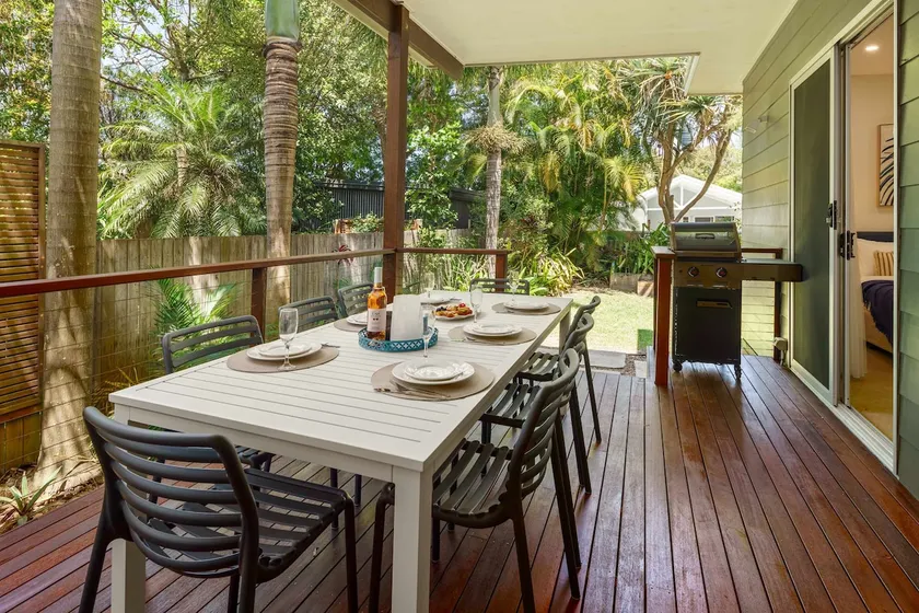 Moffat Beach Magic, Family and Dog Friendly Oasis - Image 1