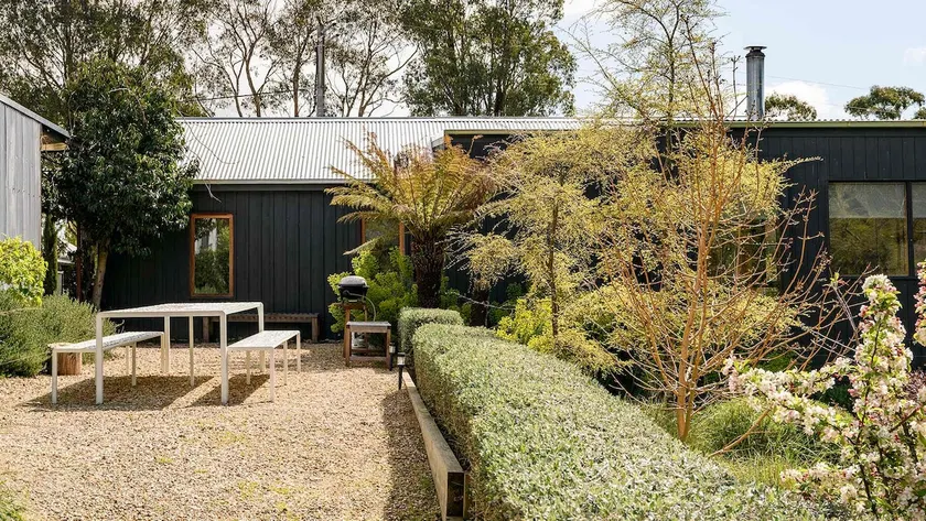 Mple House Daylesford - Image 1