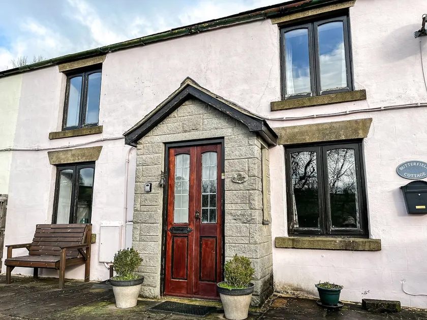 Butterfield Cottage - Image 1