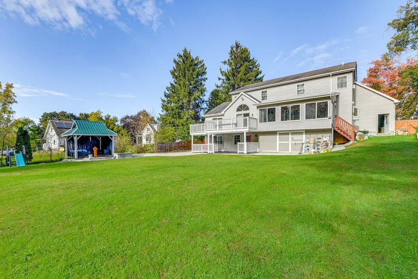 Lake Champlain Fun: Apt w/ Fire Pit & Large Yard! - Image 1