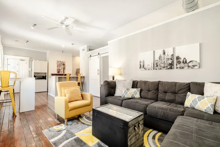 Prime OTR Condo: Walk to All | Food, Drink, Parks - Image 1
