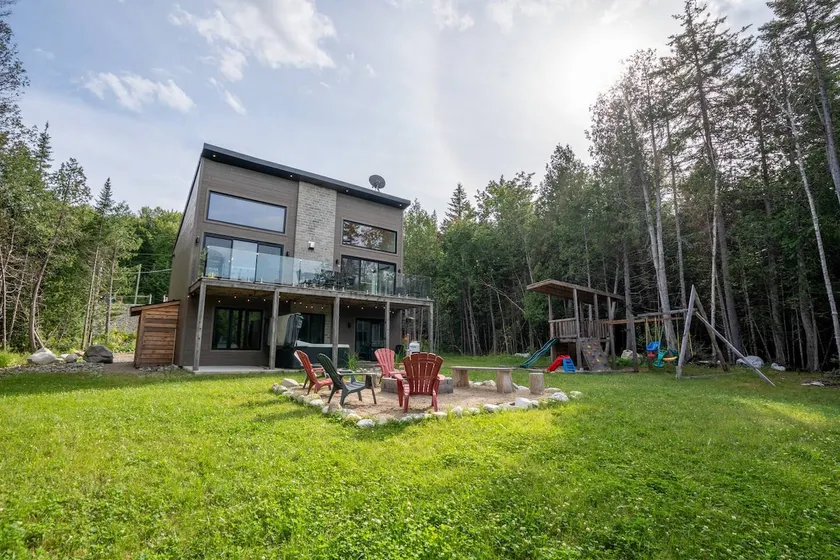 Chalet Aventura | Spa, Family, Ski 5 minutes away - Image 1
