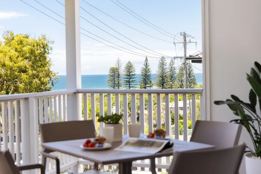 OCEAN VIEW - beach house, steps to Beach & shops - Image 1