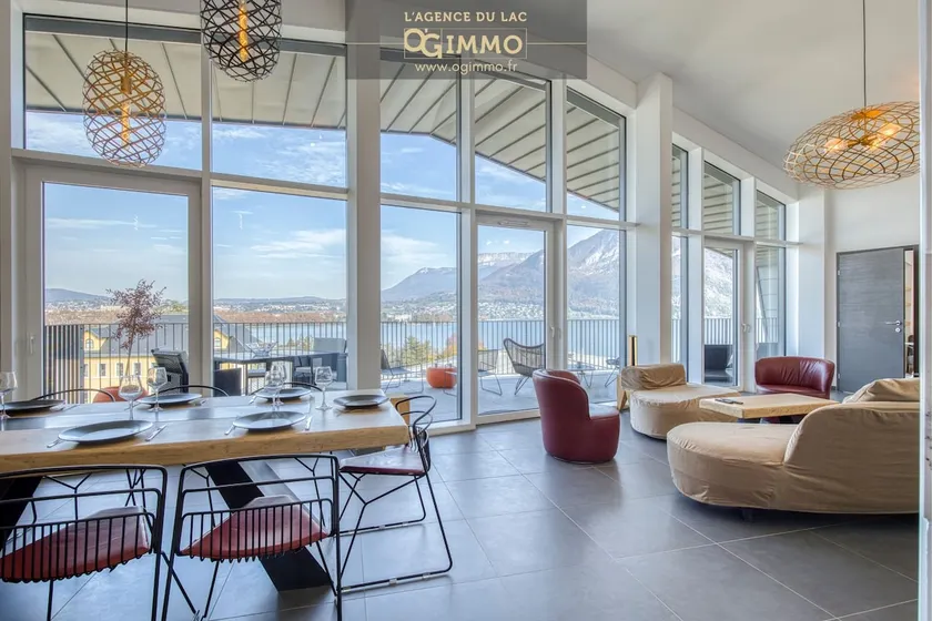 Le Saphir 5* - Panoramic view of Lake Annecy - Image 1