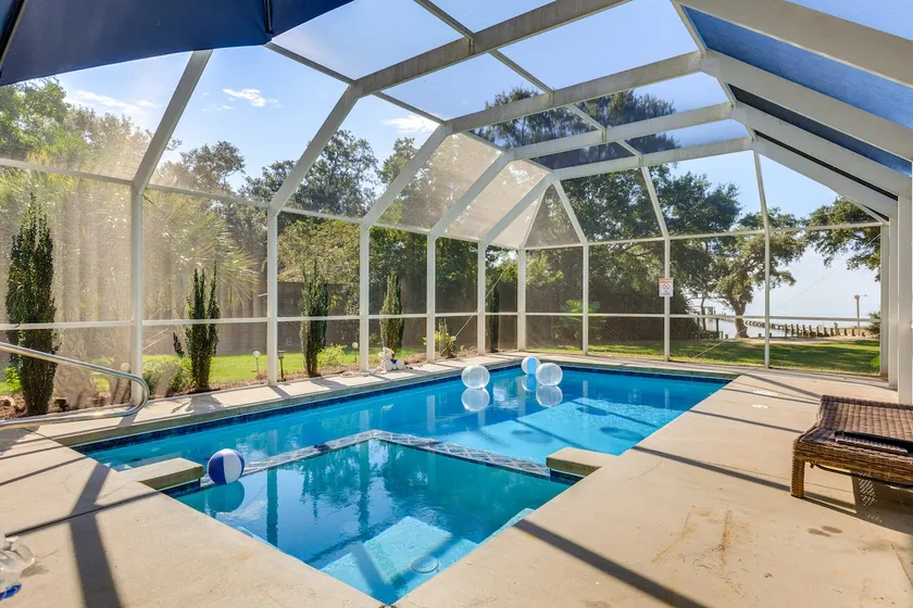 Waterfront Gulf Coast Home w/ Outdoor Oasis! - Image 1