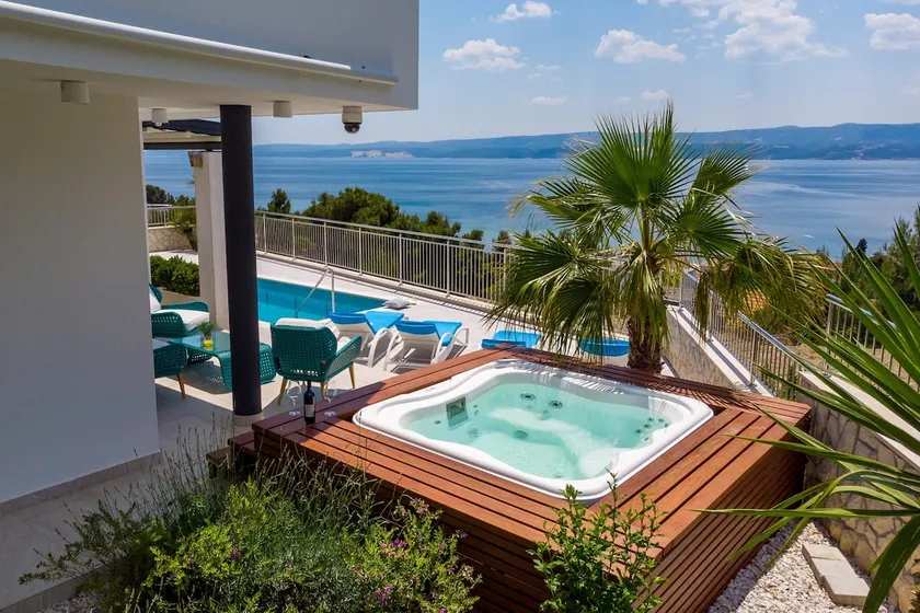 Villa Marija with sea view - Image 1