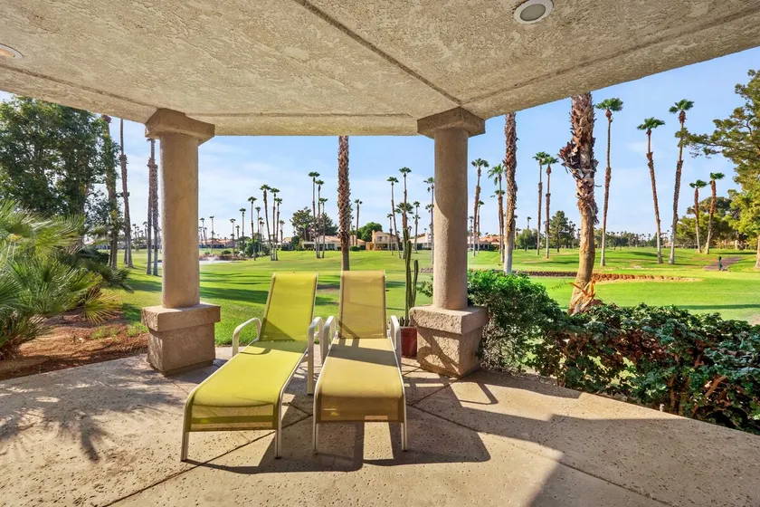 Golf Course Views at Desert Princess Club - Image 1
