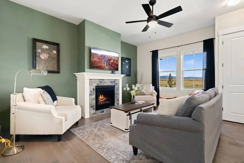 Scenic Mountain Retreat Golf, Pickleball, Relax - Image 1