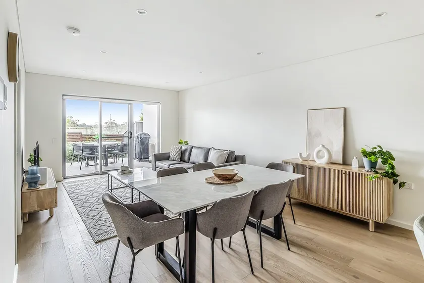 Lovely 3-Bed with Alfresco Dining by Attractions - Image 1