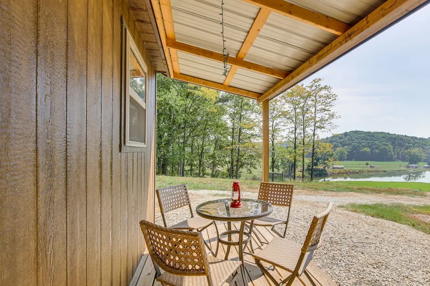 Farm Stay in Illinois with Private Fishing Pond - Image 1