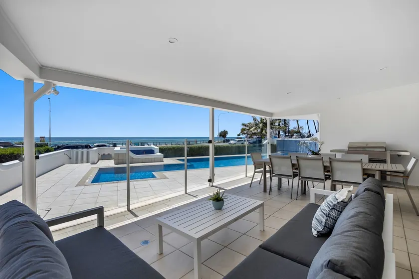 The Beach House at Alex - Image 1