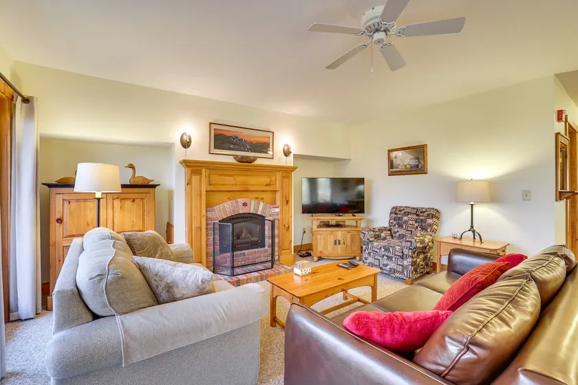 Inviting Ski-In/Ski-Out Condo At Jay Peak Resort! - Image 1