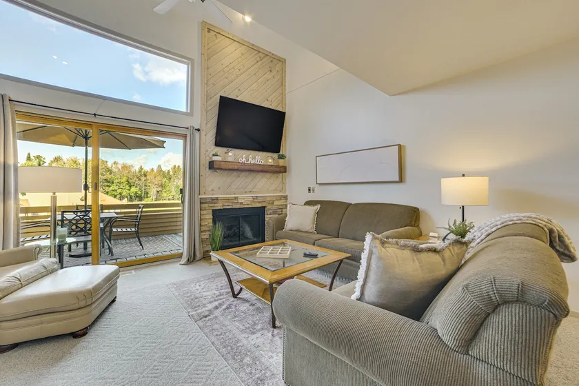 7 Mi to Dwtn - Family Condo in Harbor Springs! - Image 1