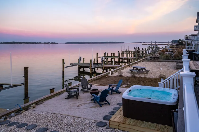 Game Room! Waterfront Group Haven in Ocean Pines - Image 1
