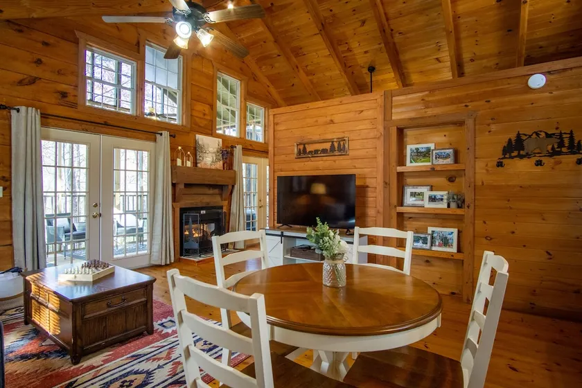 Romantic Cabin Near Helen: Hot Tub + Fireplace - Image 1