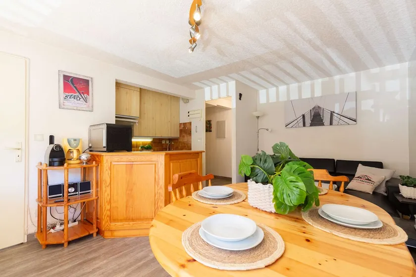 4-person apartment in Saint-Lary-Village - Image 1