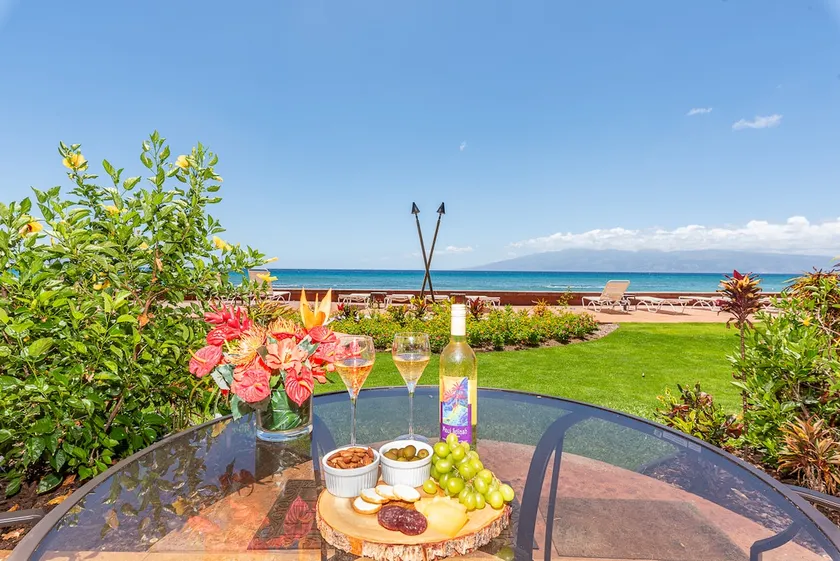 Hør Ocean Waves fra dit værelse + Sandy Beachfront - Opgraderet Makani Sands Ocean Front! - Image 1
