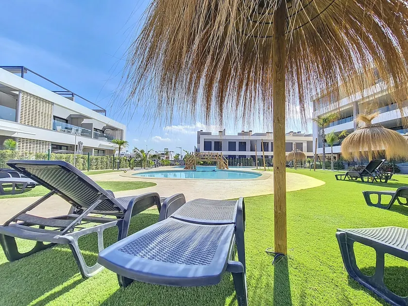 Penthouse apartment with rooftop Jacuzzi - Image 1