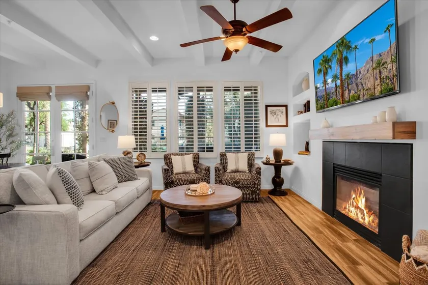 Lux Ground Floor Villa in heart of La Quinta #A - Image 1