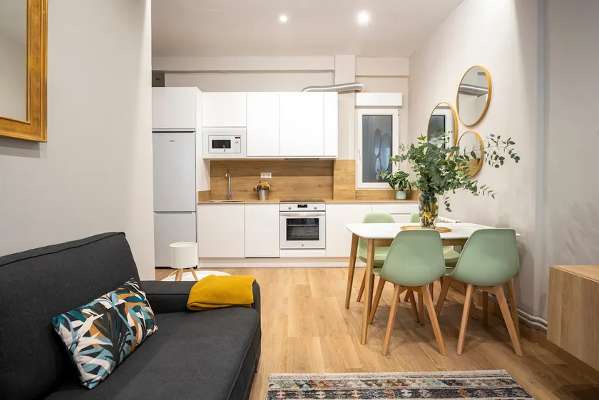 Island · by Wehomes · Space and comfort center - Image 1