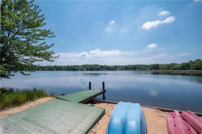 5 Bedroom Lakefront with Yr Round Hot tub & Sauna near Camelback - Image 1
