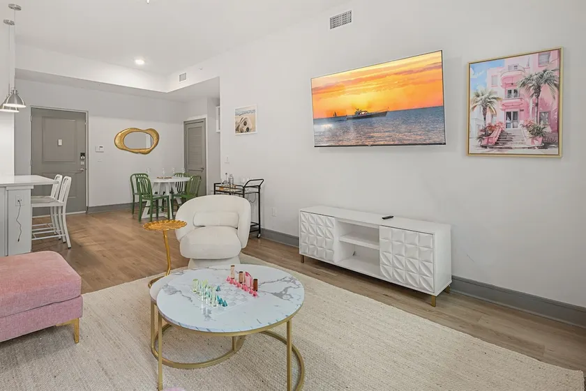 Beachy Escape: Communal Pool, Gym, and Theater - Image 1