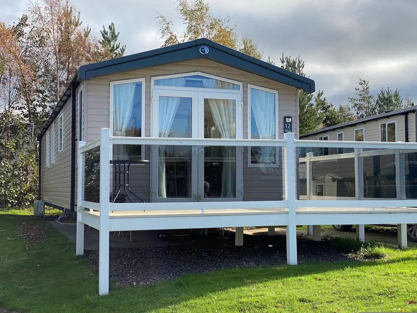 Luxury Caravan Escape by the Seaside Port Seton - Image 1