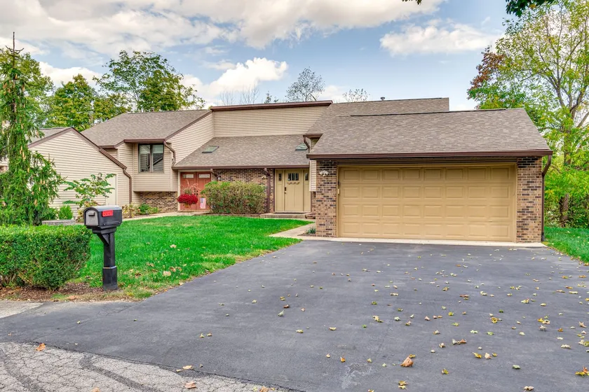 Bloomington & Indy Area Gem: Near Attractions! - Image 1
