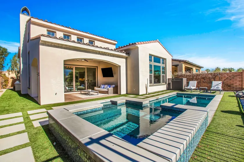PGA Signature Lux Estate - Image 1