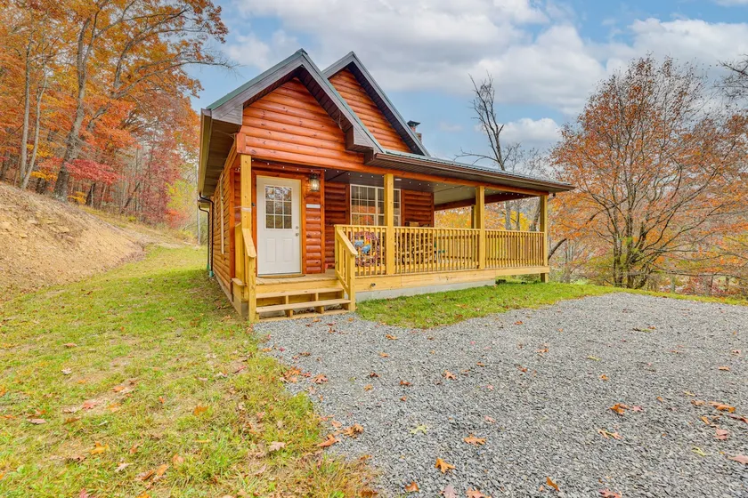 Near Greenbrier River! Mtn-View Cabin w/ Fire Pit - Image 1