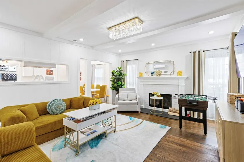 Bright & Beautiful Cozy Home in Downtown Napa - Image 1