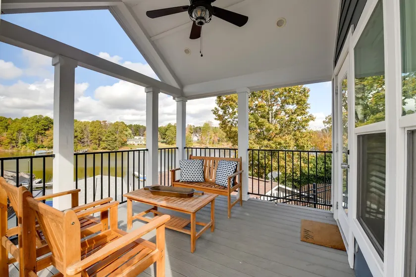 Lake Norman Home w/ Pool Access & Water Views! - Image 1