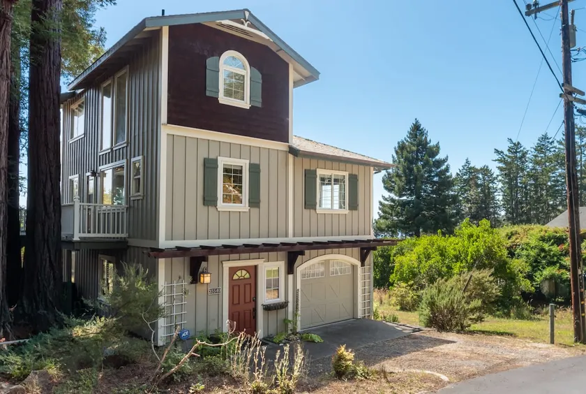 3 BDR Home in Gualala w/ Ocean Views for 6! - Image 1