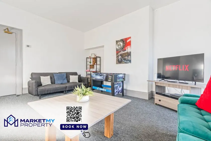 The Kensington - 3 Bedroom Apartment Hull City - Image 1