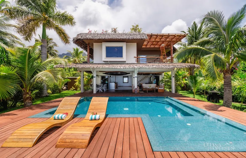 Villa Iti - 3BR Oceanfront Villa w Beautiful Pool - Image 1