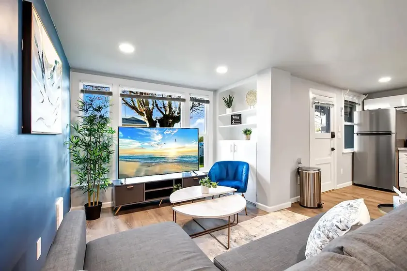 Historic 2 BDRM | Remodeled | Parking - Image 1