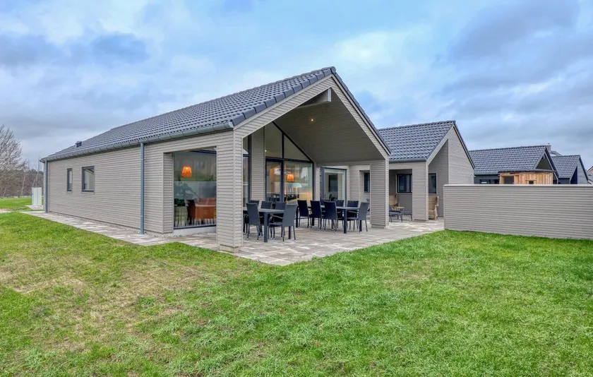 Gorgeous Home In Jesendorf With Sauna - Image 1