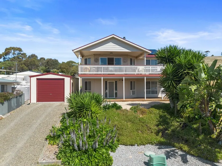 Valley Views - 11 Woodgate Road - Image 1