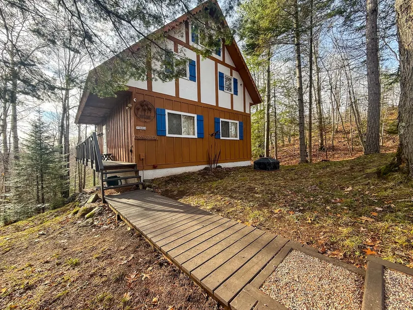 The Snuggery @ Whitecap ~ Ensuite Sauna *Now with - Image 1