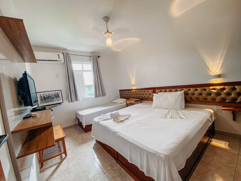 Taperapuã beachfront, complimentary breakfast. - Image 1