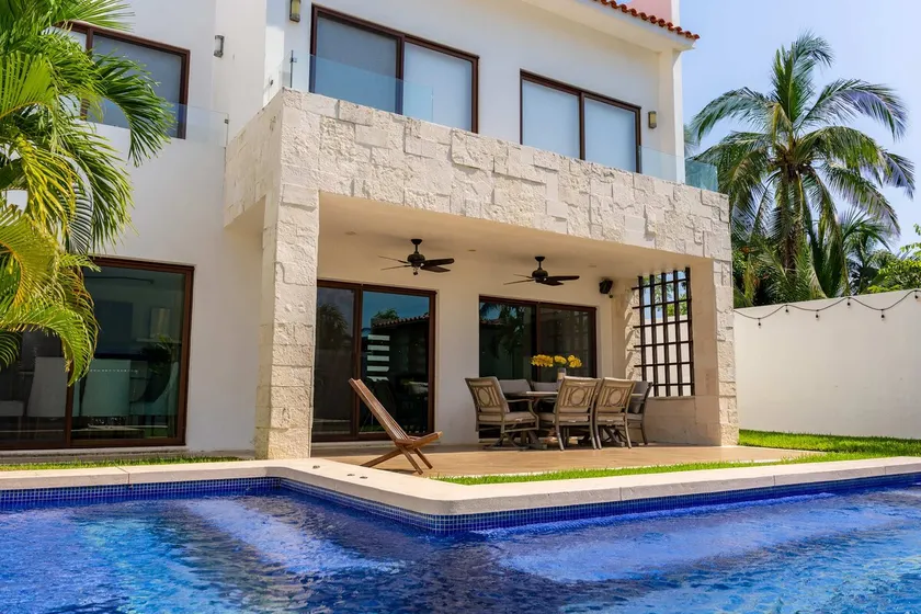 Modern House 3 Bedrooms & Pool Acapulco - Image 1